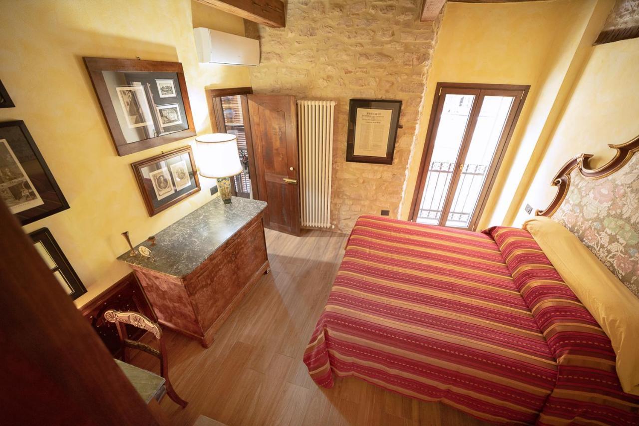Degli Alessandri House Sassoferrato ภายนอก รูปภาพ